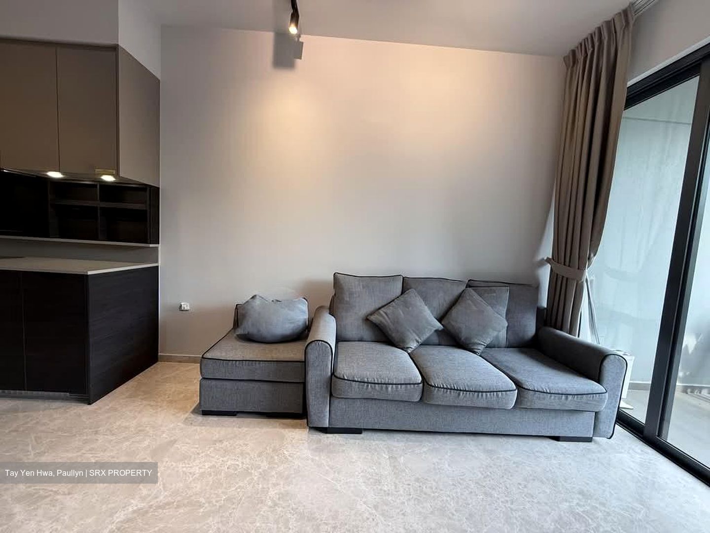 Haus On Handy (D9), Condominium #588581161